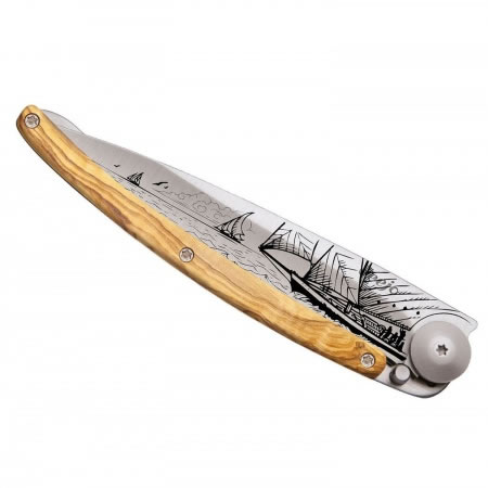 Tattoo Folding Knife 37g Sailing